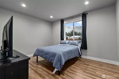 8233 Gold Run Drive, Maple Falls, WA 98266 - Photo 12