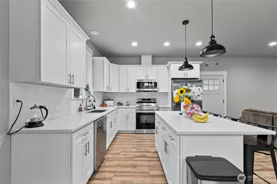 8233 Gold Run Drive, Maple Falls, WA 98266 - Photo 10