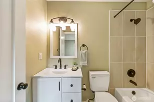 12600 NE 145th St, Kirkland, WA 98034 - Photo 14