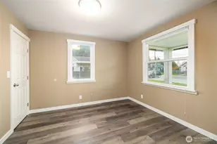 301 N Anacortes St, Burlington, WA 98233 - Photo 14