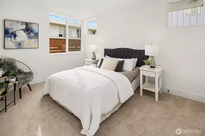 723 18th Avenue, Seattle, WA 98122 - Photo 24