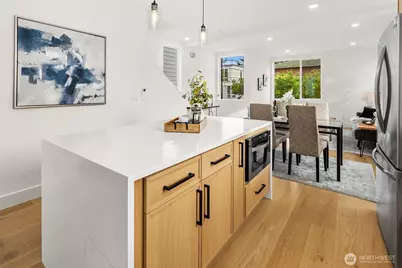 723 18th Avenue, Seattle, WA 98122 - Photo 6