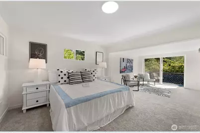 12049 NE 97th Street, Kirkland, WA 98033 - Photo 16