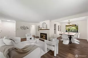 12049 NE 97th St, Kirkland, WA 98033 - Photo 8