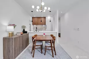 300 110th Ave NE, Bellevue, WA 98004 - Photo 6