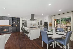 26023 222nd Ct SE, Maple Valley, WA 98038 - Photo 2