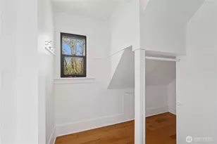 209 W Blaine St, Seattle, WA 98119 - Photo 16