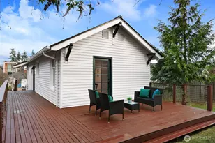 8333 Dibble Ave NW, Seattle, WA 98117 - Photo 24