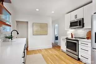 8333 Dibble Ave NW, Seattle, WA 98117 - Photo 10