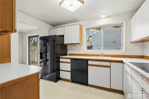 456 156th Ave SE, Bellevue, WA 98007 - Photo 10