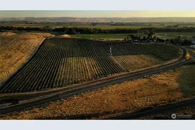 406 A Lower Dry Creek Road, Walla Walla, WA 99362 - Photo 2