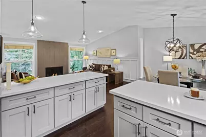 9015 NE 142nd Way, Kirkland, WA 98034 - Photo 10