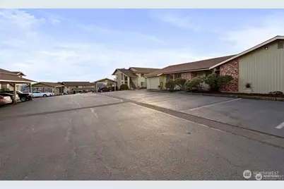 3400 Narrows View Lane NE #204, Bremerton, WA 98310 - Photo 26