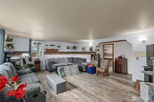 212 E Jefferson St, Napavine, WA 98565 - Photo 2