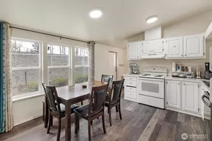 10428 137th St Ct E, Puyallup, WA 98374 - Photo 6