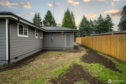 1629 E 61st St, Tacoma, WA 98404 - Photo 36