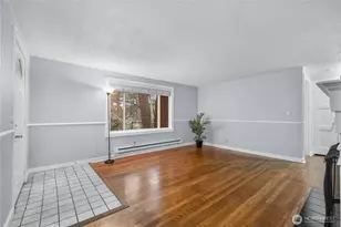 12818 8th Ave NE, Seattle, WA 98125 - Photo 8