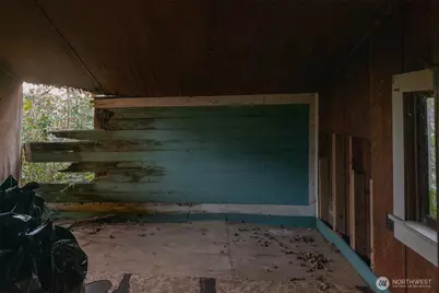 20410 81st Avenue SW, Vashon, WA 98070 - Photo 10