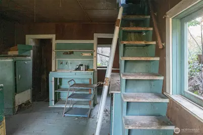 20410 81st Avenue SW, Vashon, WA 98070 - Photo 14