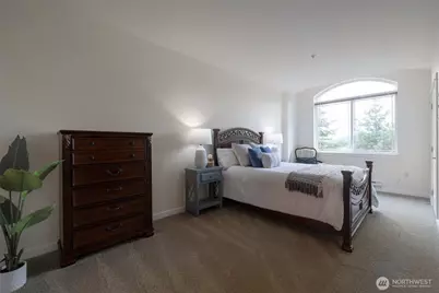 13301 SE 79th Place #B-402, Newcastle, WA 98059 - Photo 12