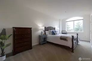 13301 SE 79th Pl, Newcastle, WA 98059 - Photo 12