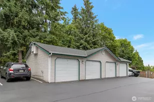 13301 SE 79th Pl, Newcastle, WA 98059 - Photo 1