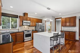 18408 41st Dr SE, Bothell, WA 98012 - Photo 8