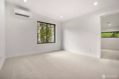 811 E Hyak Dr, Snoqualmie Pass, WA 98068 - Photo 26