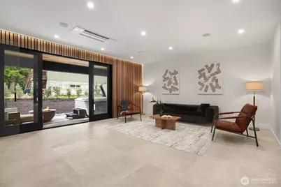 811 E Hyak Dr, Snoqualmie Pass, WA 98068 - Photo 32