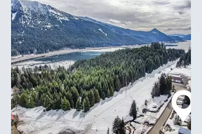 811 E Hyak Dr, Snoqualmie Pass, WA 98068 - Photo 4