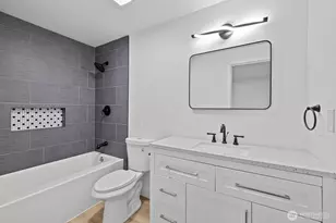 405 E K St, Shelton, WA 98584 - Photo 16