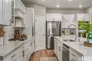 20316 SE 259th St, Covington, WA 98042 - Photo 12