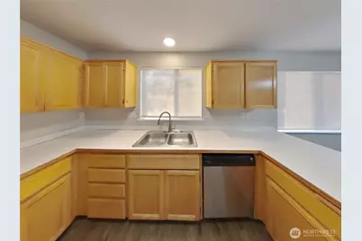 22506 44th Avenue Ct E, Spanaway, WA 98387 - Photo 6