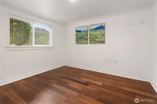 4316 W Lake Sammamish Pkwy SE, Issaquah, WA 98027 - Photo 10