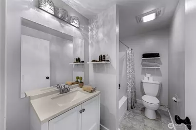 1211 N 8th Street #2, Mount Vernon, WA 98273 - Photo 24