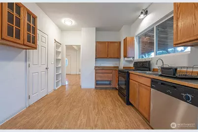 5024 S Cushman Avenue, Tacoma, WA 98408 - Photo 10