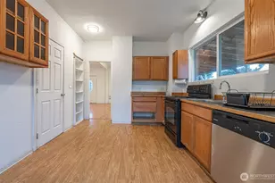 5024 S Cushman Ave, Tacoma, WA 98408 - Photo 10