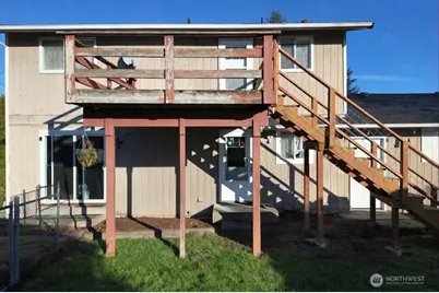 2010 Sandalwood Street, Mount Vernon, WA 98273 - Photo 16