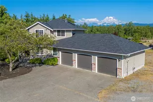 9906 328th St E, Graham, WA 98338 - Photo 2