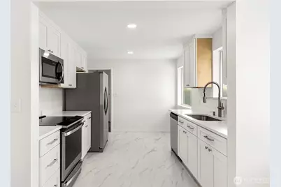 10708 Westwood Drive SW, Lakewood, WA 98499 - Photo 12