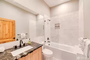 340 Snoqualmie Dr, Snoqualmie Pass, WA 98068 - Photo 18