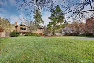 290 NE Torval Canyon Rd, Poulsbo, WA 98370 - Photo 2