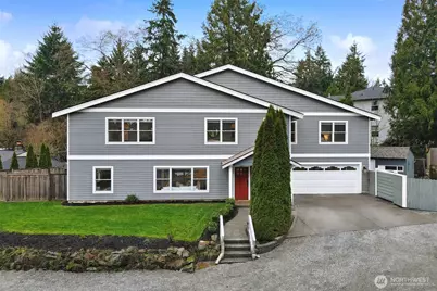 11551 34th Avenue NE, Seattle, WA 98125 - Photo 1