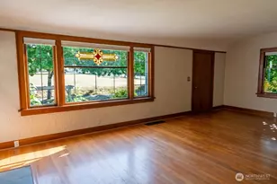 5008 S Angeline St, Seattle, WA 98118 - Photo 8