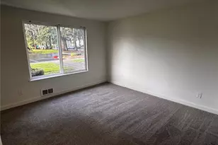 8637 Zircon Dr SW, Tacoma, WA 98498 - Photo 18