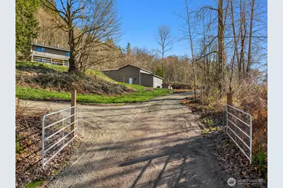 10304 296th Avenue NE, Carnation, WA 98014 - Photo 1