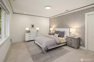 9234 NE 25th St, Clyde Hill, WA 98004 - Photo 34