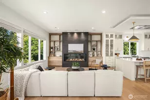 9234 NE 25th St, Clyde Hill, WA 98004 - Photo 24