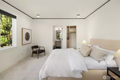 9234 NE 25th Street, Clyde Hill, WA 98004 - Photo 30