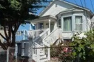 1414 E Fir St, Seattle, WA 98122 - Photo 2